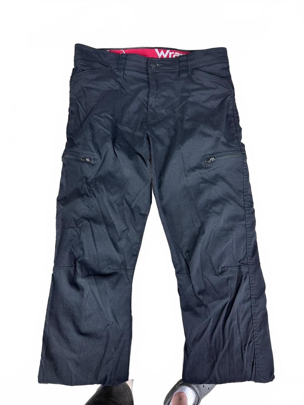 Wrangler Black Cargo Pants Size 33x30
